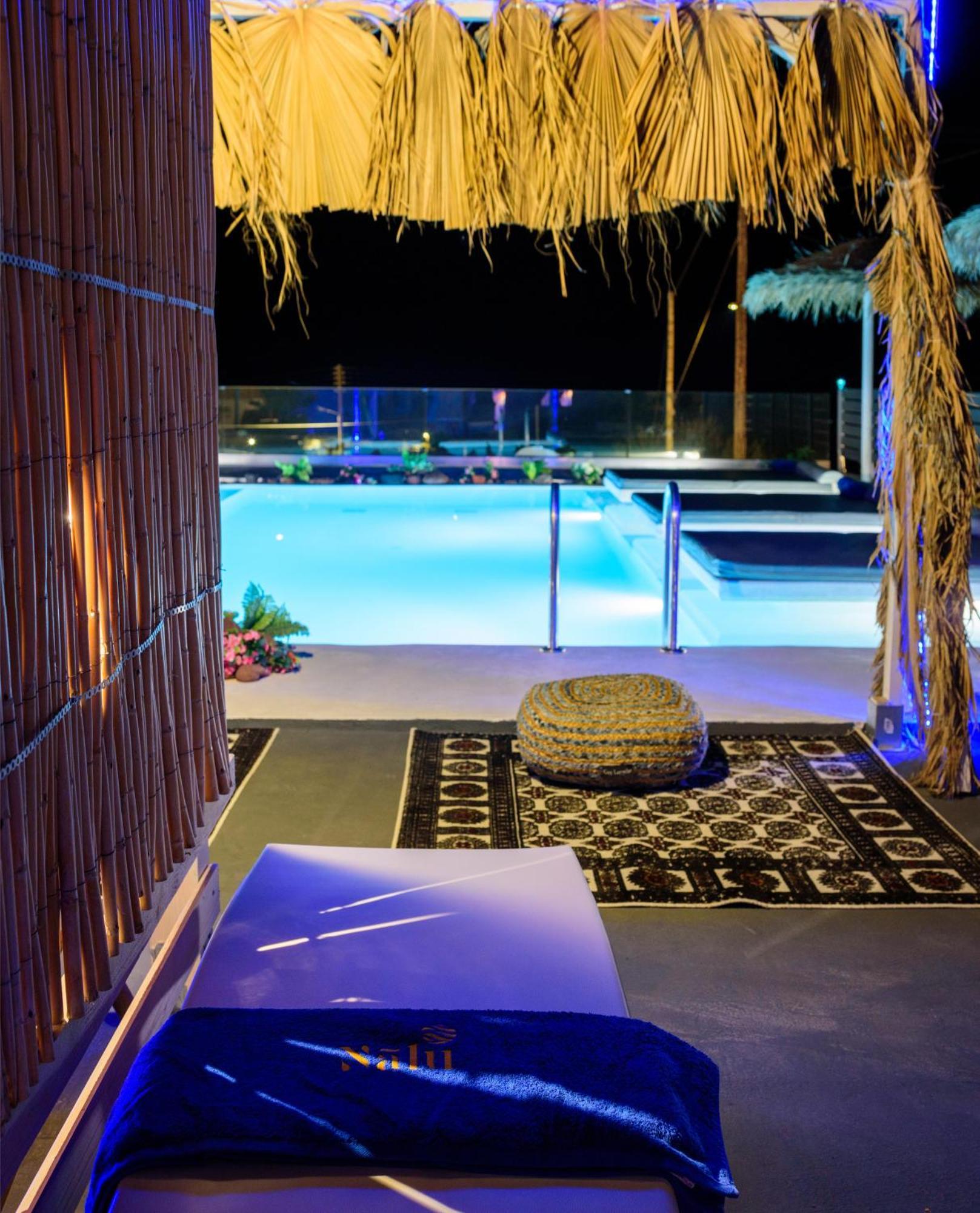 Nalu Suites 费拉 外观 照片